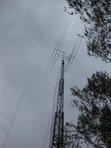 die drei Highband-Beams auf dem 18m Mast